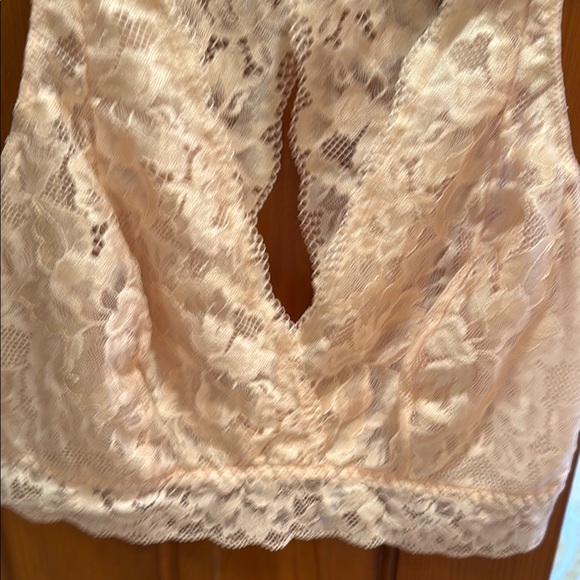 Soma Embraceable Lace Back Bralette in Soft Peach - Picture 5 of 5